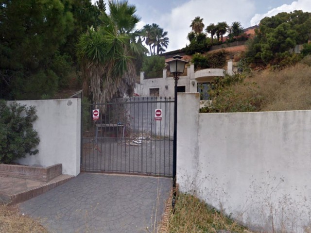 3 Sovrums Villa i Estepona