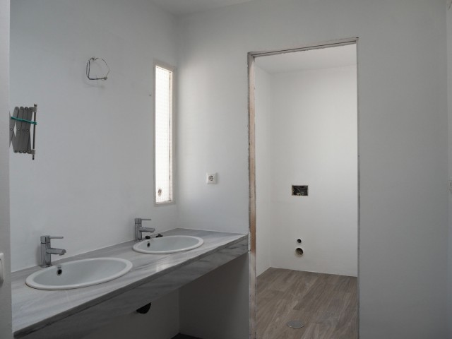 Villa con 5 Dormitorios  en Mijas