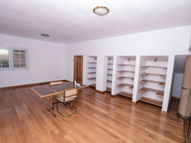 5 Schlafzimmer Villa in Sotogrande