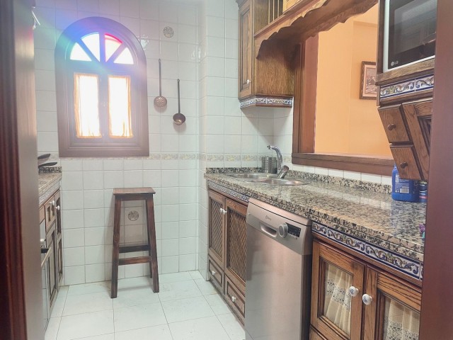Apartamento con 3 Dormitorios  en Mijas
