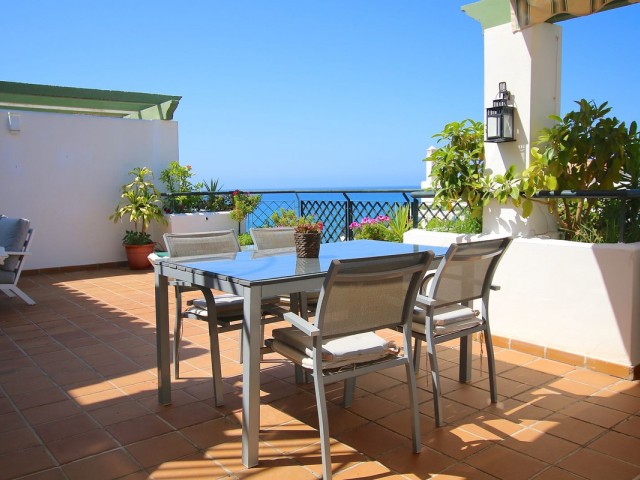 Penthouse in Calahonda