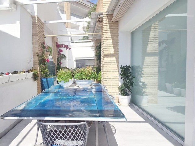 4 Bedrooms Villa in Benalmadena Pueblo