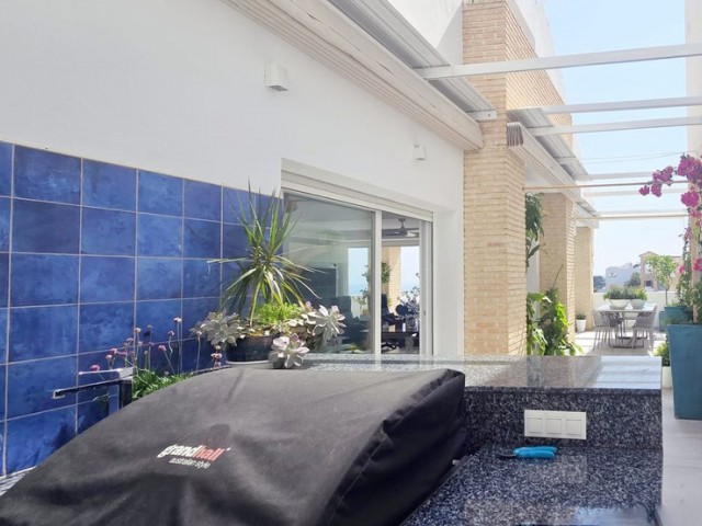 4 Bedrooms Villa in Benalmadena Pueblo