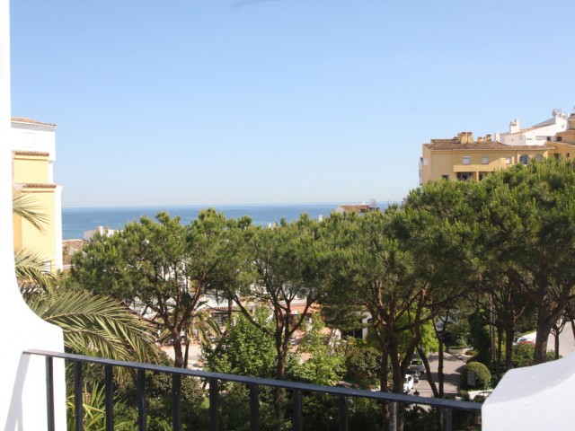 Apartment, Puerto de Cabopino, R5069848