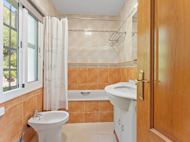 4 Schlafzimmer Villa in Valtocado