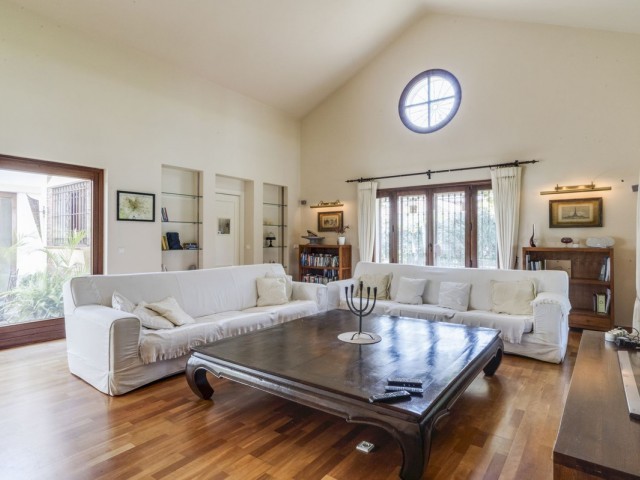 Villa avec 5 Chambres  à El Rosario
