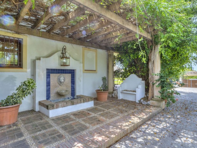Villa avec 5 Chambres  à El Rosario