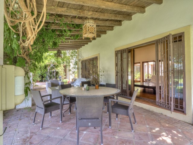 Villa avec 5 Chambres  à El Rosario