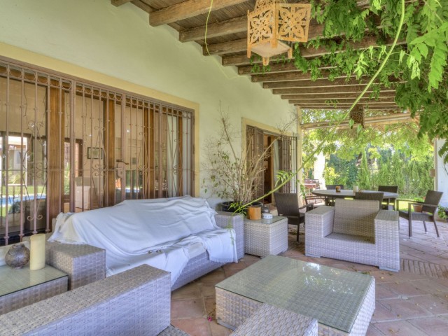 Villa avec 5 Chambres  à El Rosario