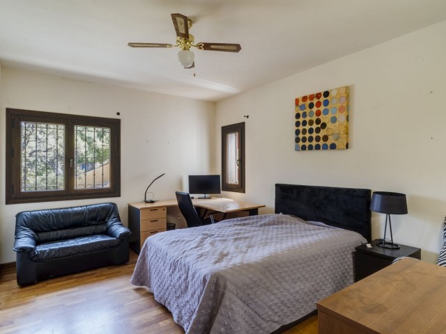 5 Slaapkamer Villa in El Rosario