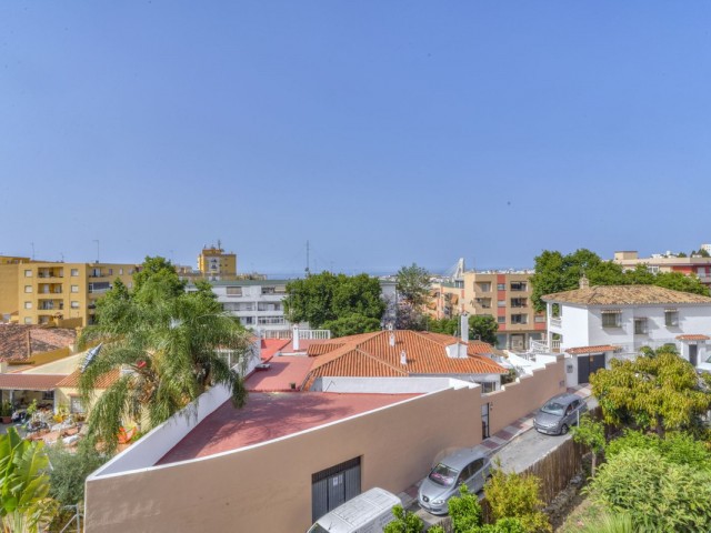 5 Bedrooms Villa in Marbella