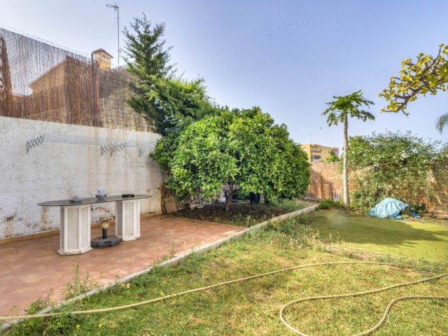 5 Bedrooms Villa in Marbella