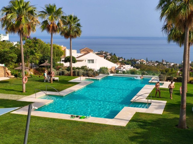 4 Soveroms Villa i Benalmadena