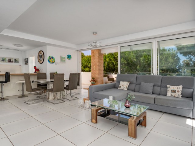 4 Bedrooms Villa in Benalmadena