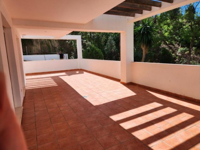 2 Schlafzimmer Apartment in Torrequebrada