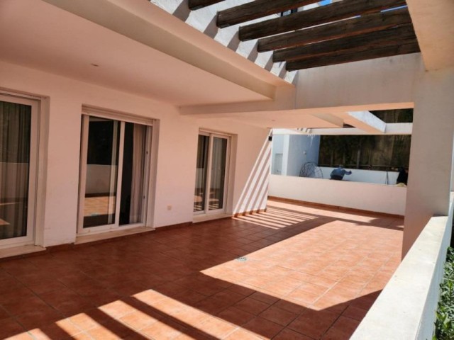 2 Schlafzimmer Apartment in Torrequebrada
