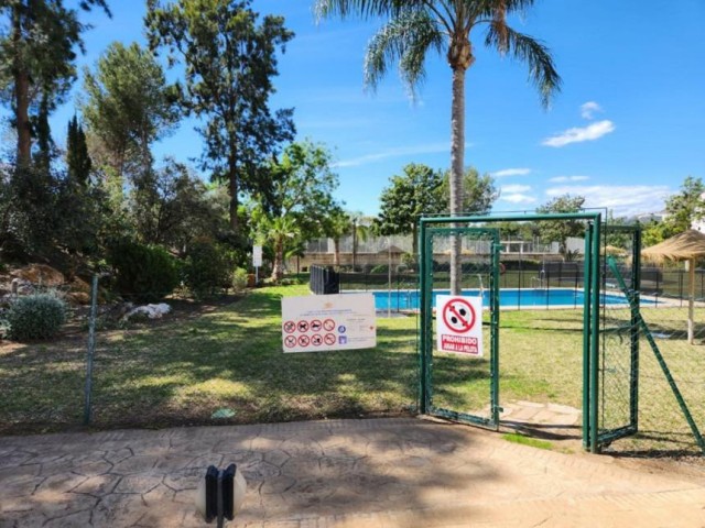 2 Bedrooms Apartment in Torrequebrada