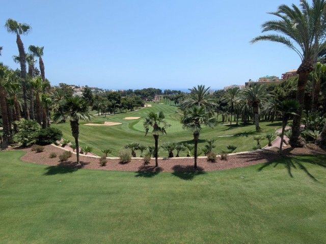 Apartment Torrequebrada - R5070073