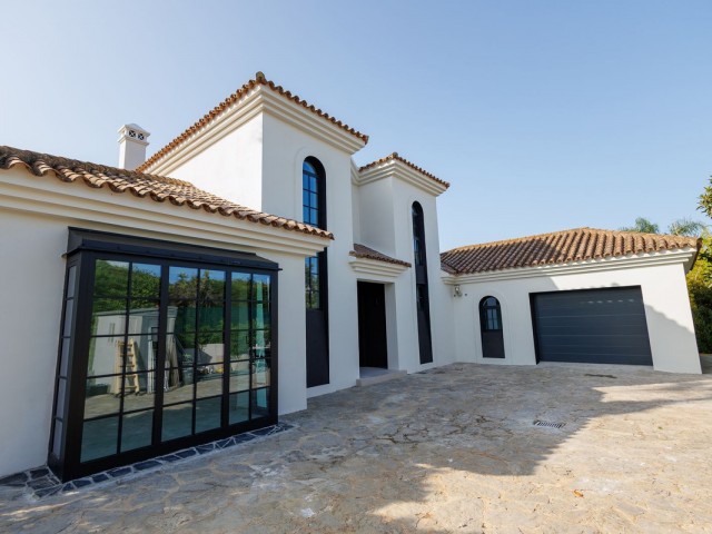 3 Soveroms Villa i Sotogrande