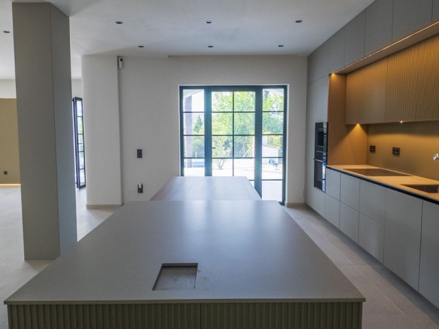 3 Soveroms Villa i Sotogrande