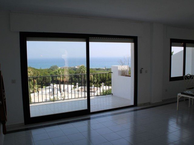 2 Schlafzimmer Villa in Cabopino