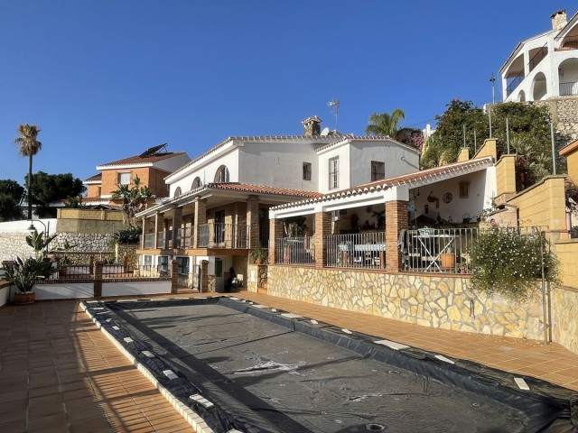 5 Bedrooms Villa in Málaga