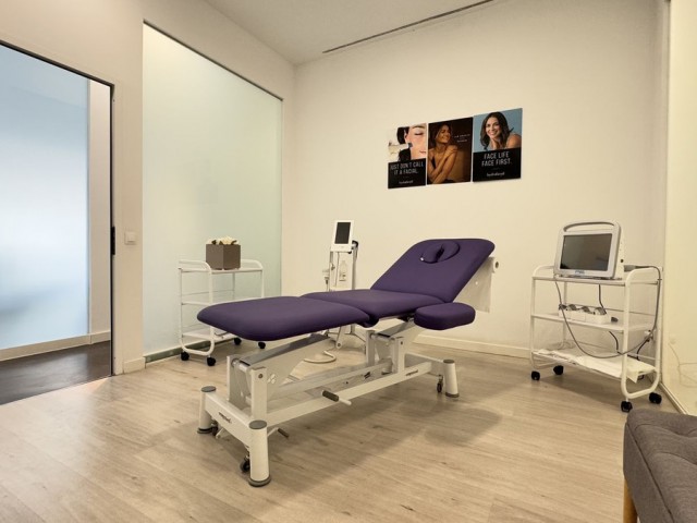 Commercial in Puerto Banús