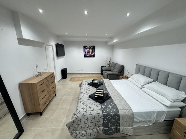 5 Schlafzimmer Reihenhaus in Artola