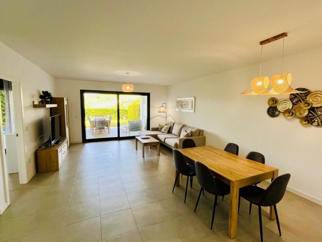 2 Schlafzimmer Apartment in Casares Playa