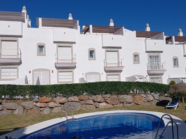 3 Schlafzimmer Reihenhaus in Nueva Andalucía