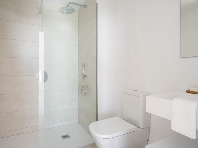 Apartamento con 2 Dormitorios  en Fuengirola