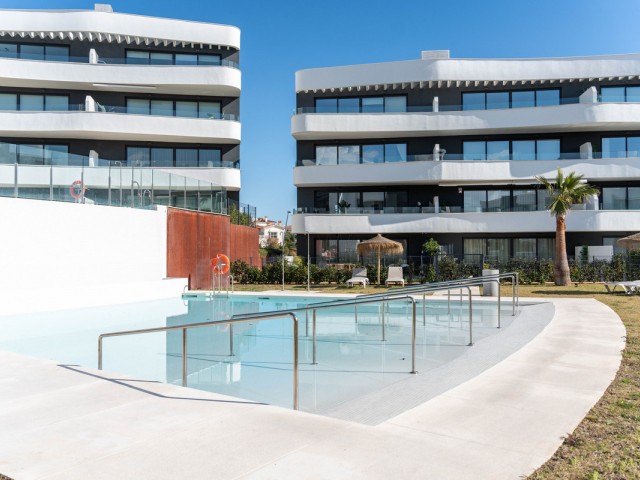 Apartamento con 2 Dormitorios  en Fuengirola