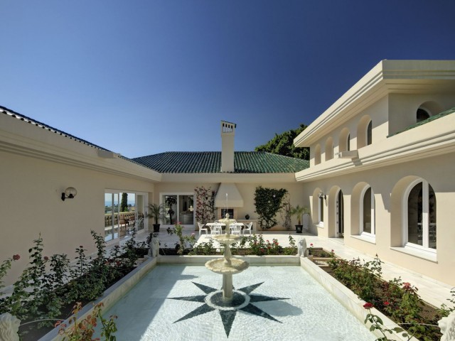 10 Slaapkamer Villa in Río Real