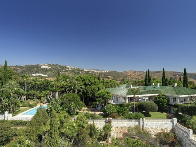 10 Slaapkamer Villa in Río Real