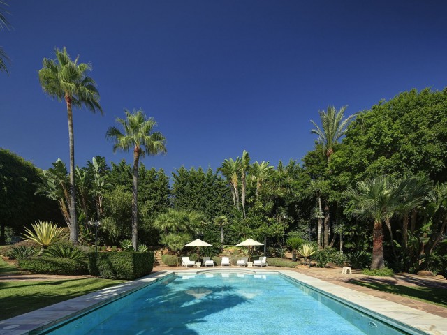 10 Bedrooms Villa in Río Real