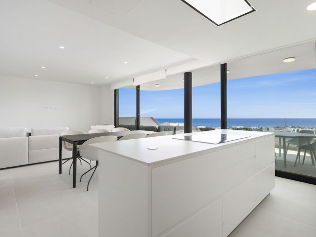 Apartamento con 2 Dormitorios  en Fuengirola