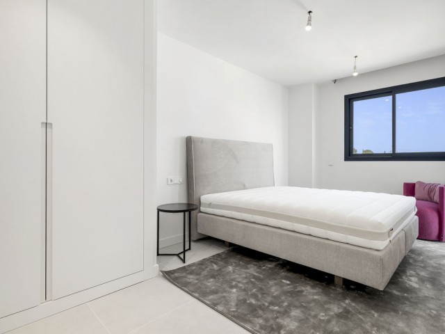 Apartamento con 2 Dormitorios  en Fuengirola