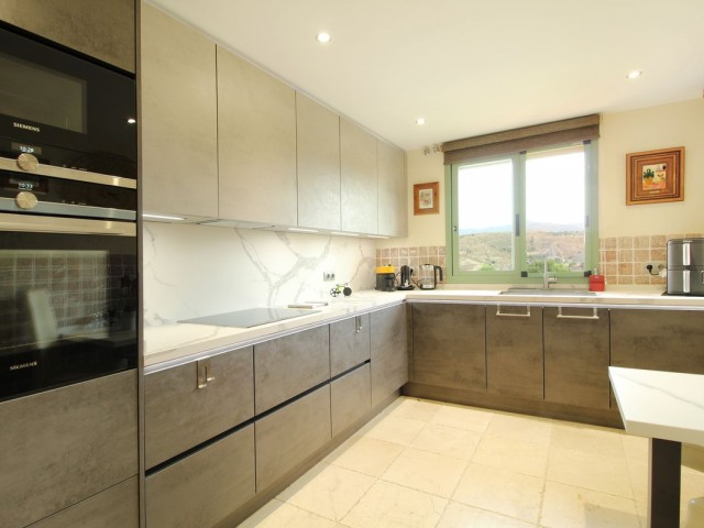 3 Makuuhuoneen Huoneisto Los Flamingos