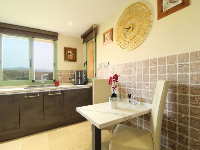 Appartement avec 3 Chambres  à Los Flamingos