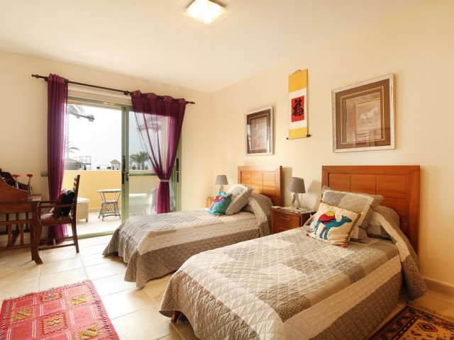 Appartement avec 3 Chambres  à Los Flamingos