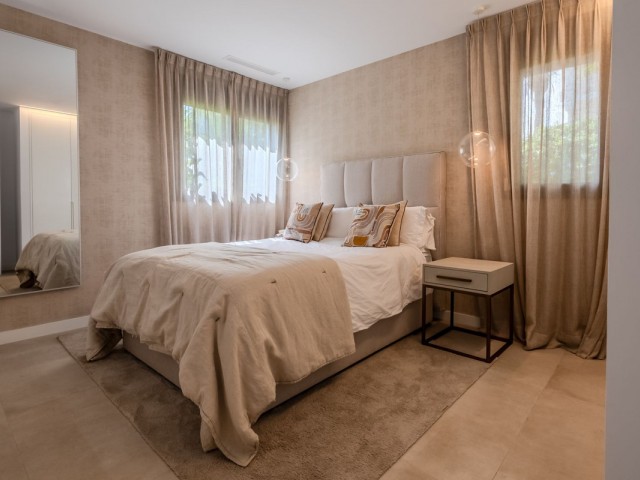 4 Makuuhuoneen Huvila Puerto Banús