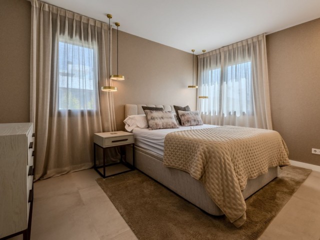 4 Makuuhuoneen Huvila Puerto Banús