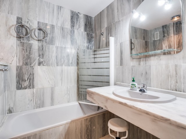 2 Slaapkamer Appartement in Cabopino