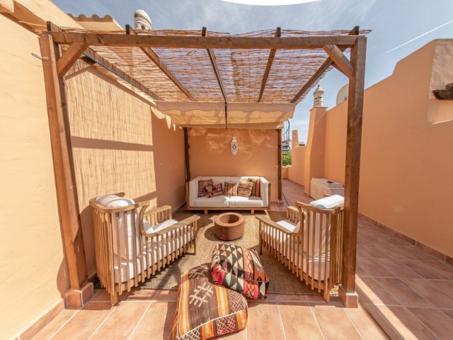 3 Bedrooms Townhouse in Marbella