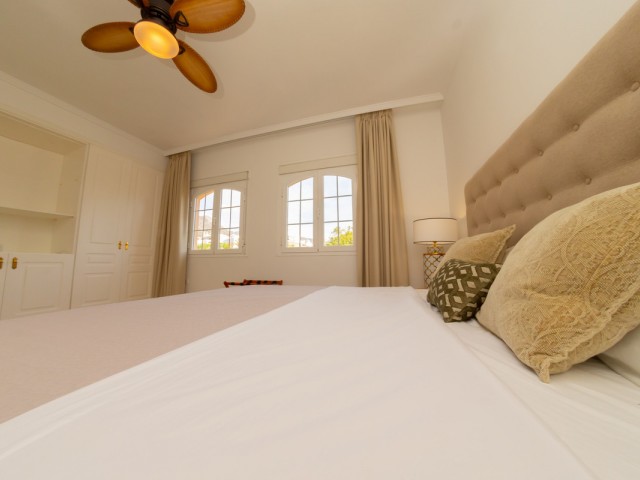 Adosado con 3 Dormitorios  en Nagüeles