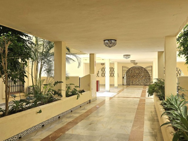 Apartamento con 2 Dormitorios  en La Cala de Mijas