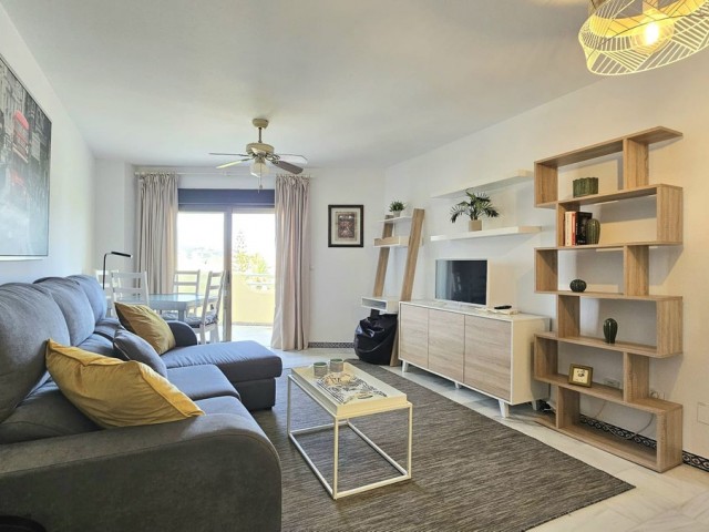 Apartamento con 2 Dormitorios  en La Cala de Mijas