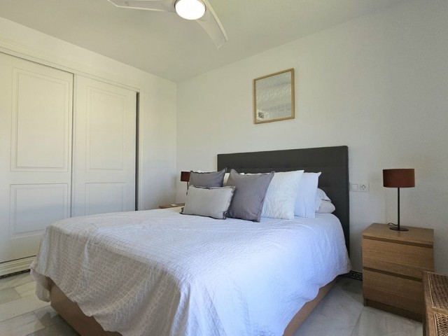 Apartamento con 2 Dormitorios  en La Cala de Mijas