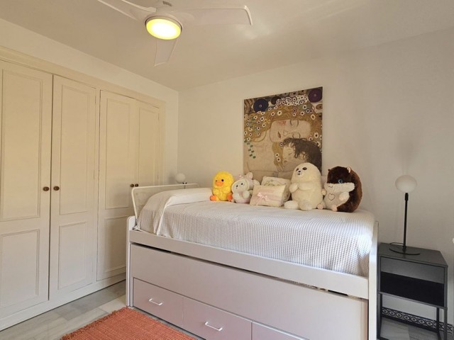 Apartamento con 2 Dormitorios  en La Cala de Mijas