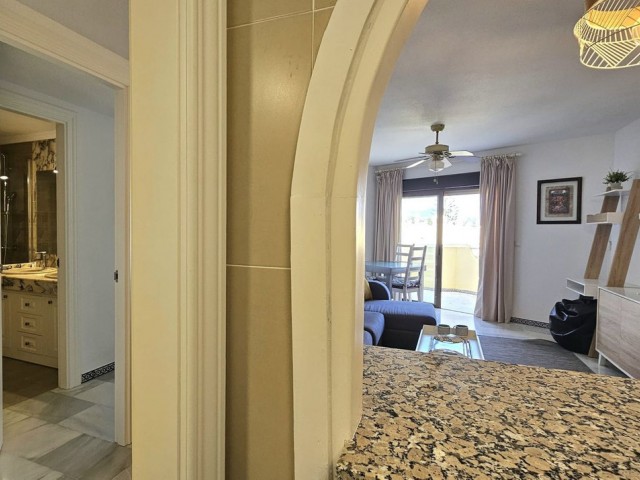 Apartamento con 2 Dormitorios  en La Cala de Mijas